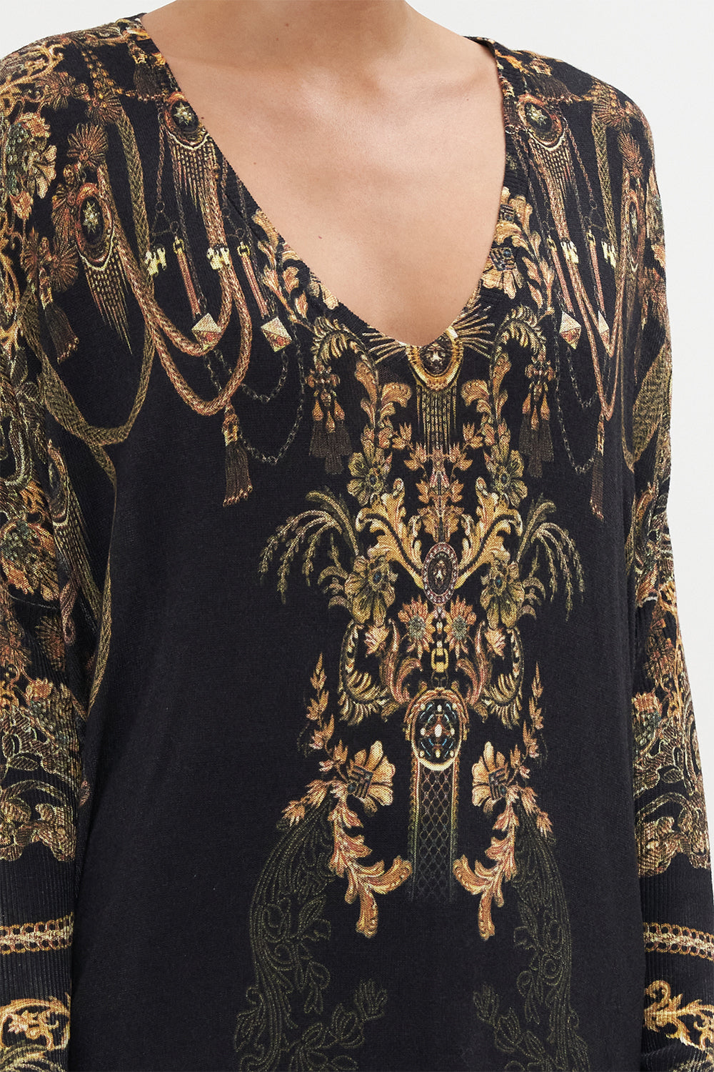 V NECK PRINTED JUMPER THE NIGHT IS NOIR