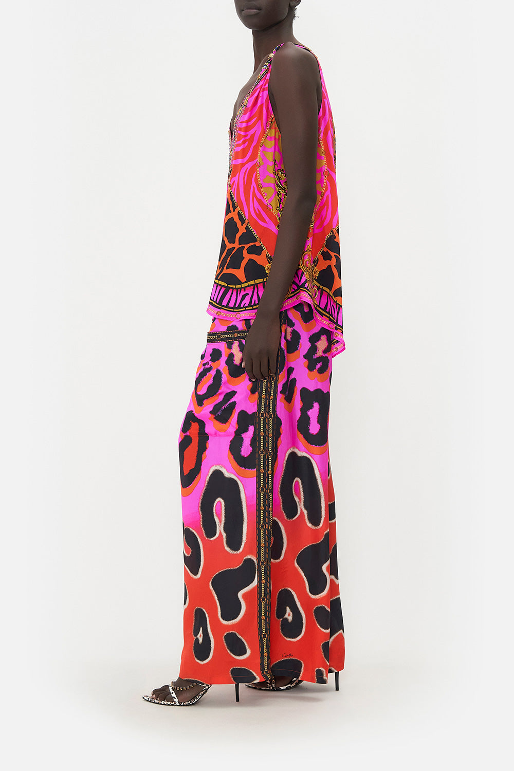 TANK TOP WITH STRAP BEAD DETAIL ALWAYS CHANGE YOUR SPOTS