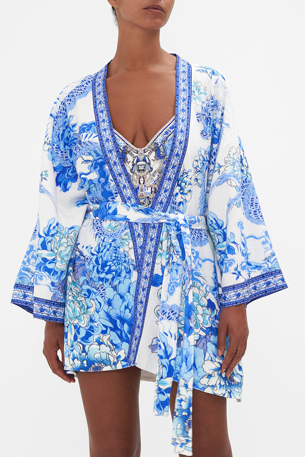 TERRY SHORT LAYER WITH NECKBAND HEART OF A DRAGON