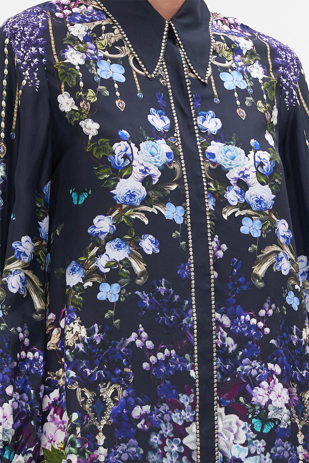 CURVED COLLAR BLOUSE OBSIDIAN BLOOM