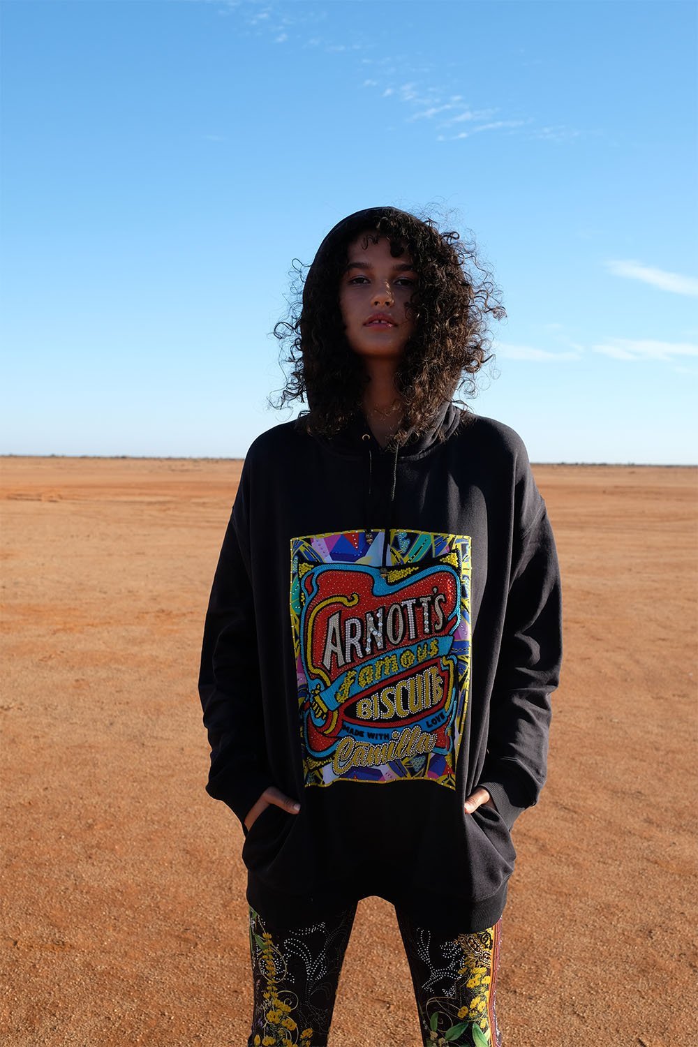 OVERSIZED HOODIE WITH POCKETS ARNOTTS