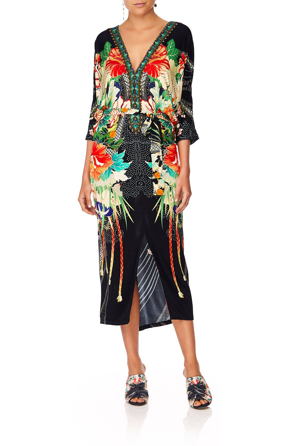 CAMILLA QUEEN OF KINGS ITS ALL ABOUT V DRESS