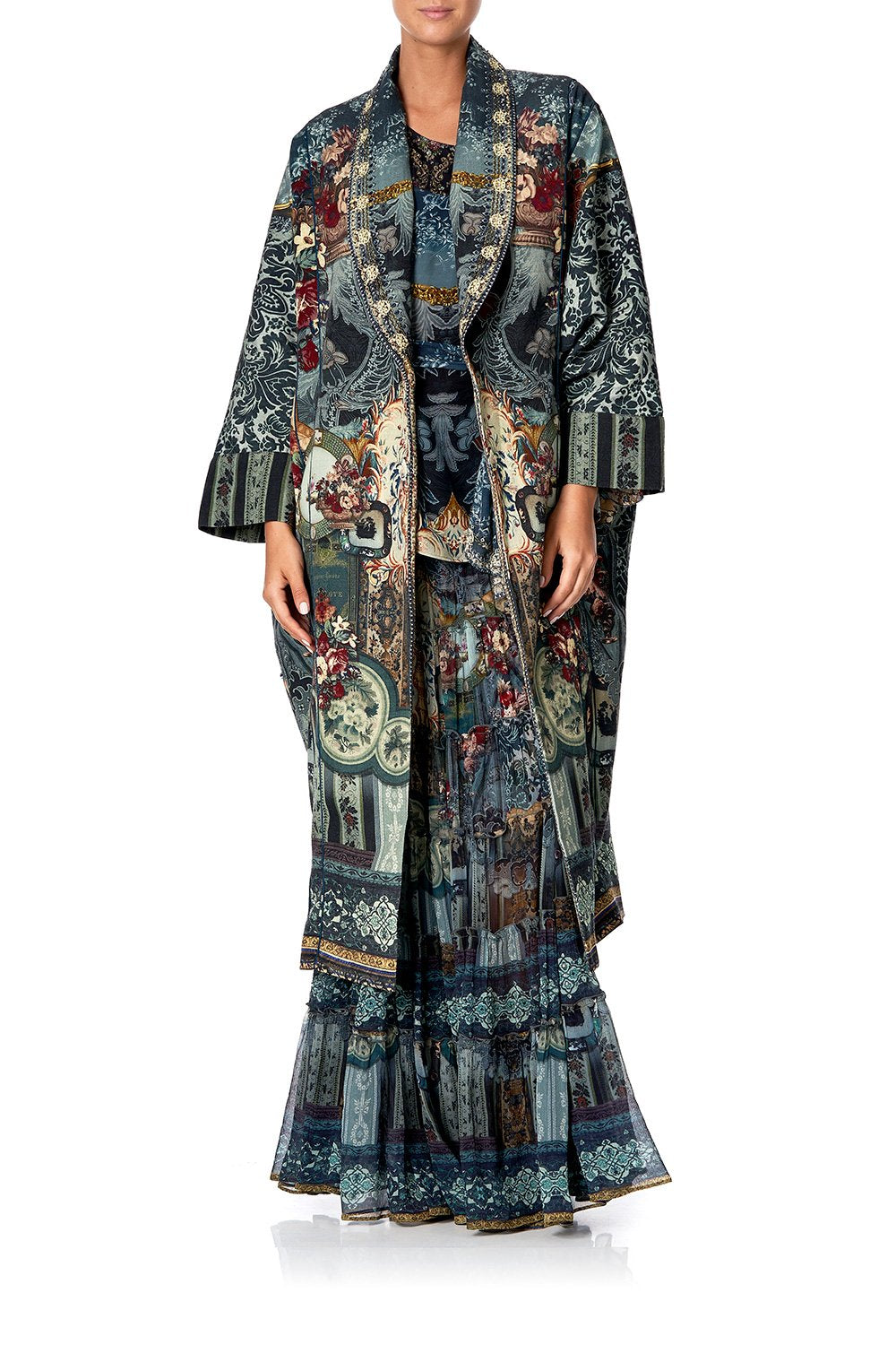 OPERA COAT HOTEL BOHEME