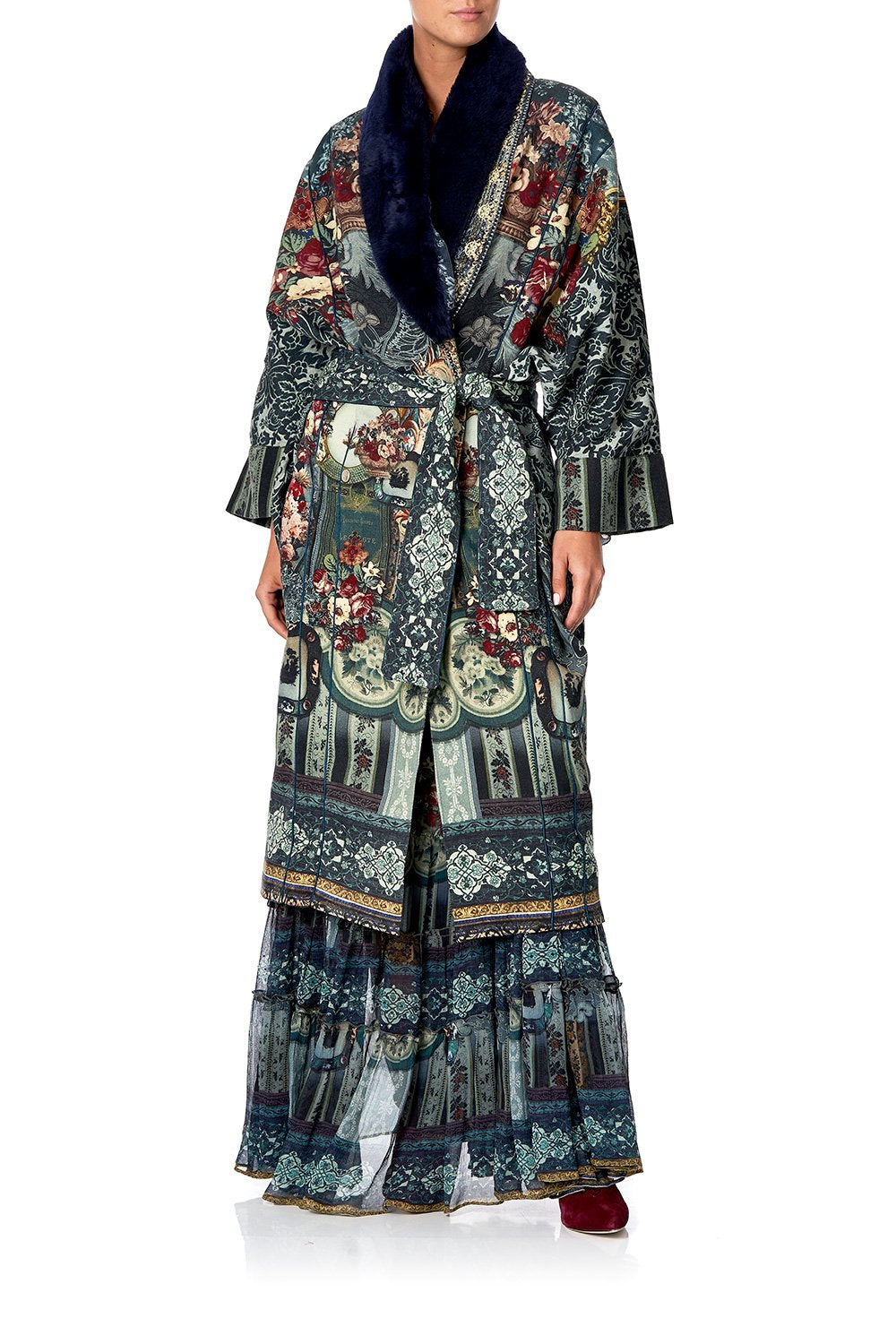 OPERA COAT HOTEL BOHEME