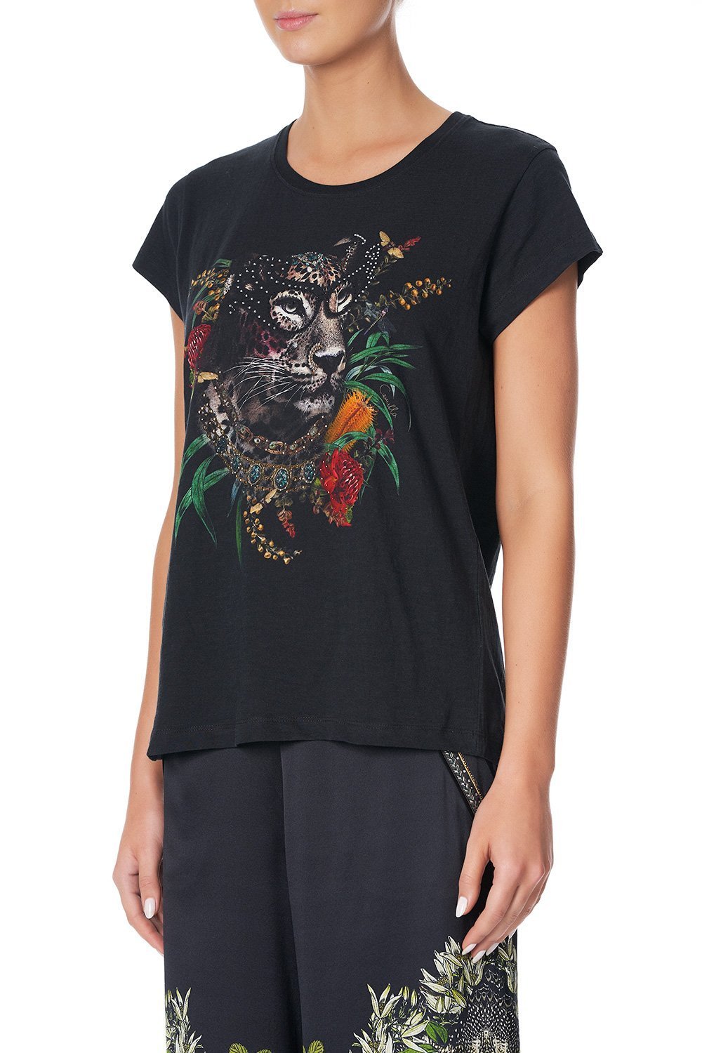 CURVED HEM FITTED TEE BOTANICAL CHRONICLES