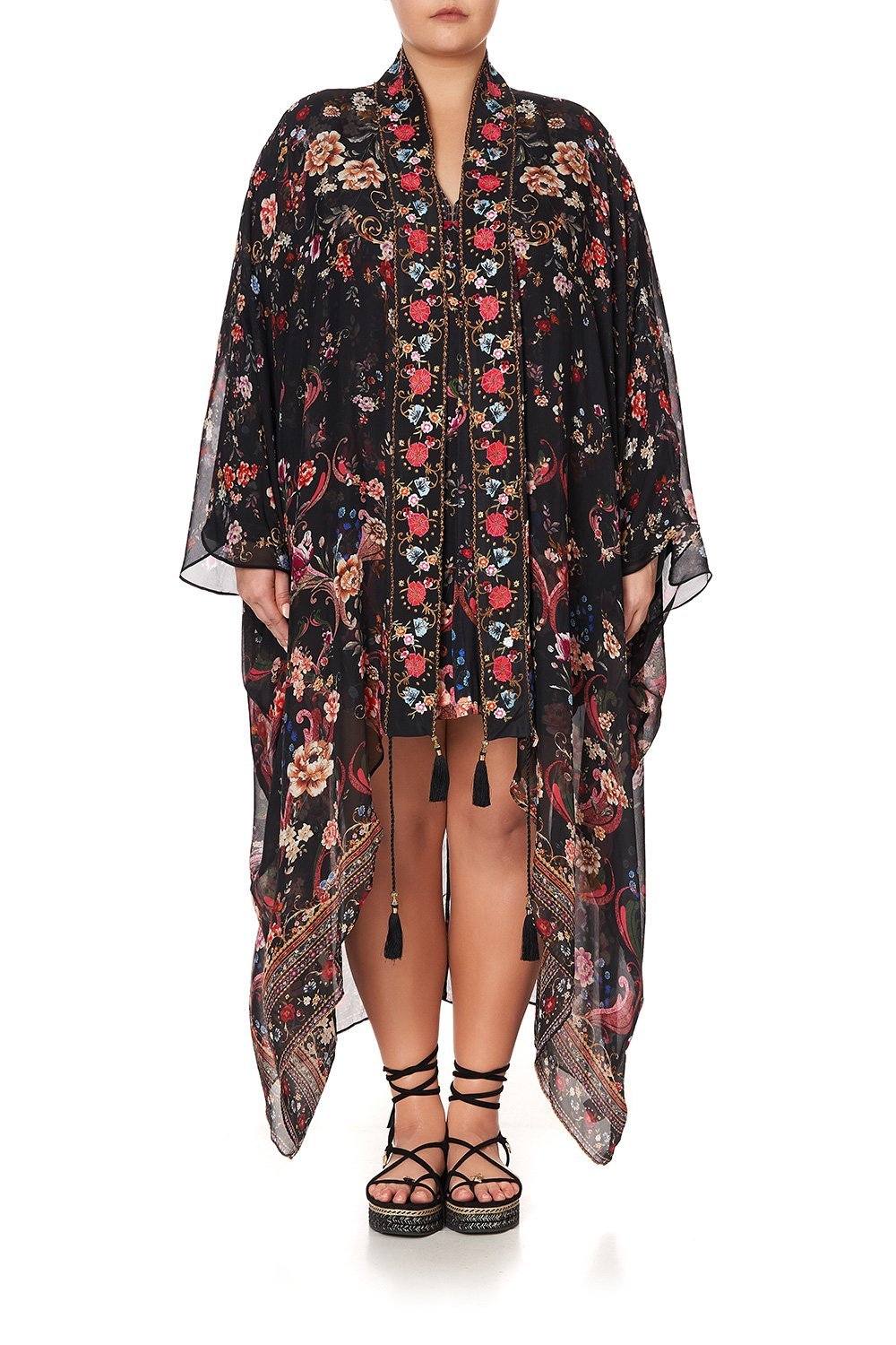 LAYER WITH KIMONO COLLAR A GIRL LIKE YOU