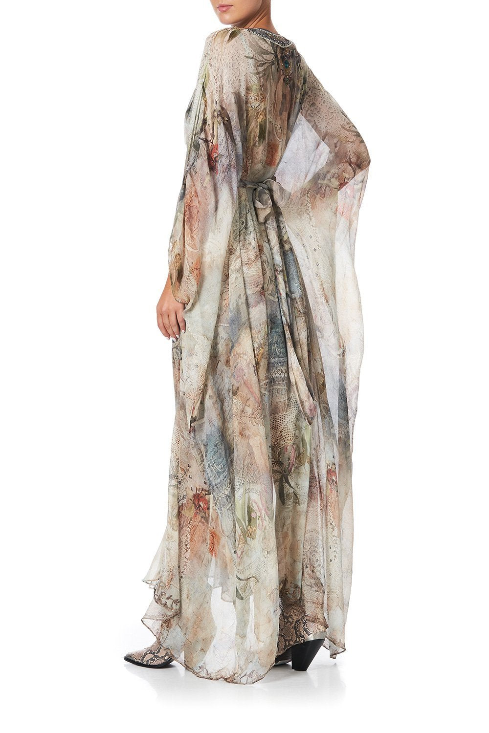 LONG KAFTAN WITH WAISTBAND LETTERS FROM HILDA