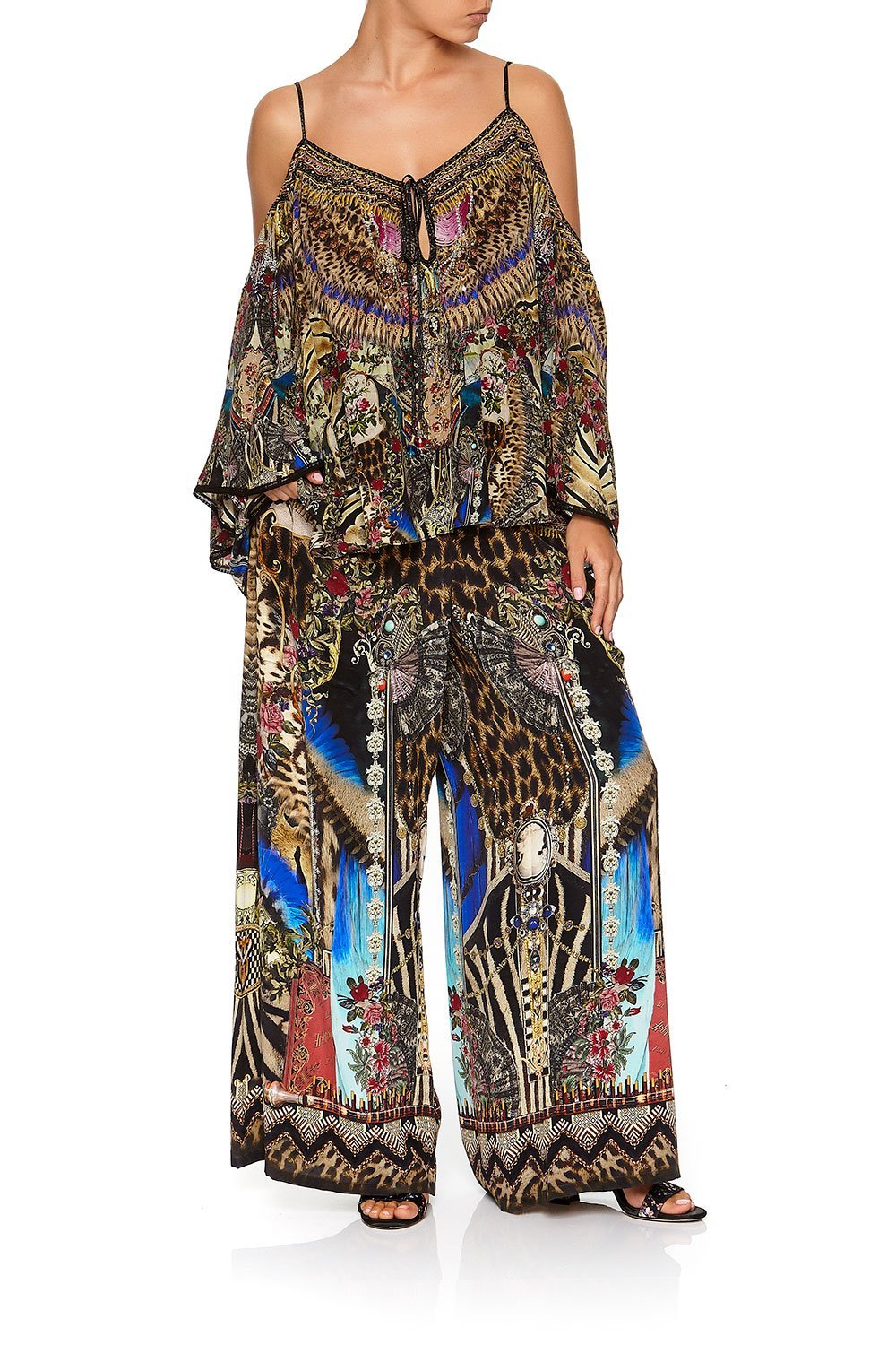 WIDE LEG TROUSER WITH FRONT POCKETS STRONGER TOGETHER