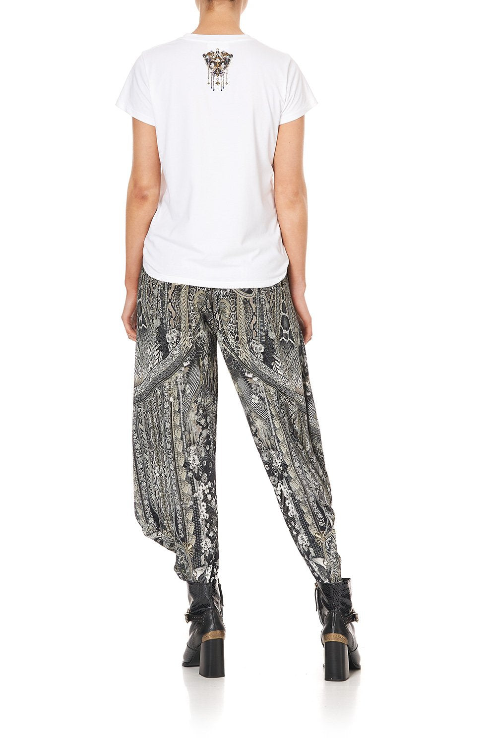 SLIM FIT ROUND NECK T-SHIRT ONE TRIBE