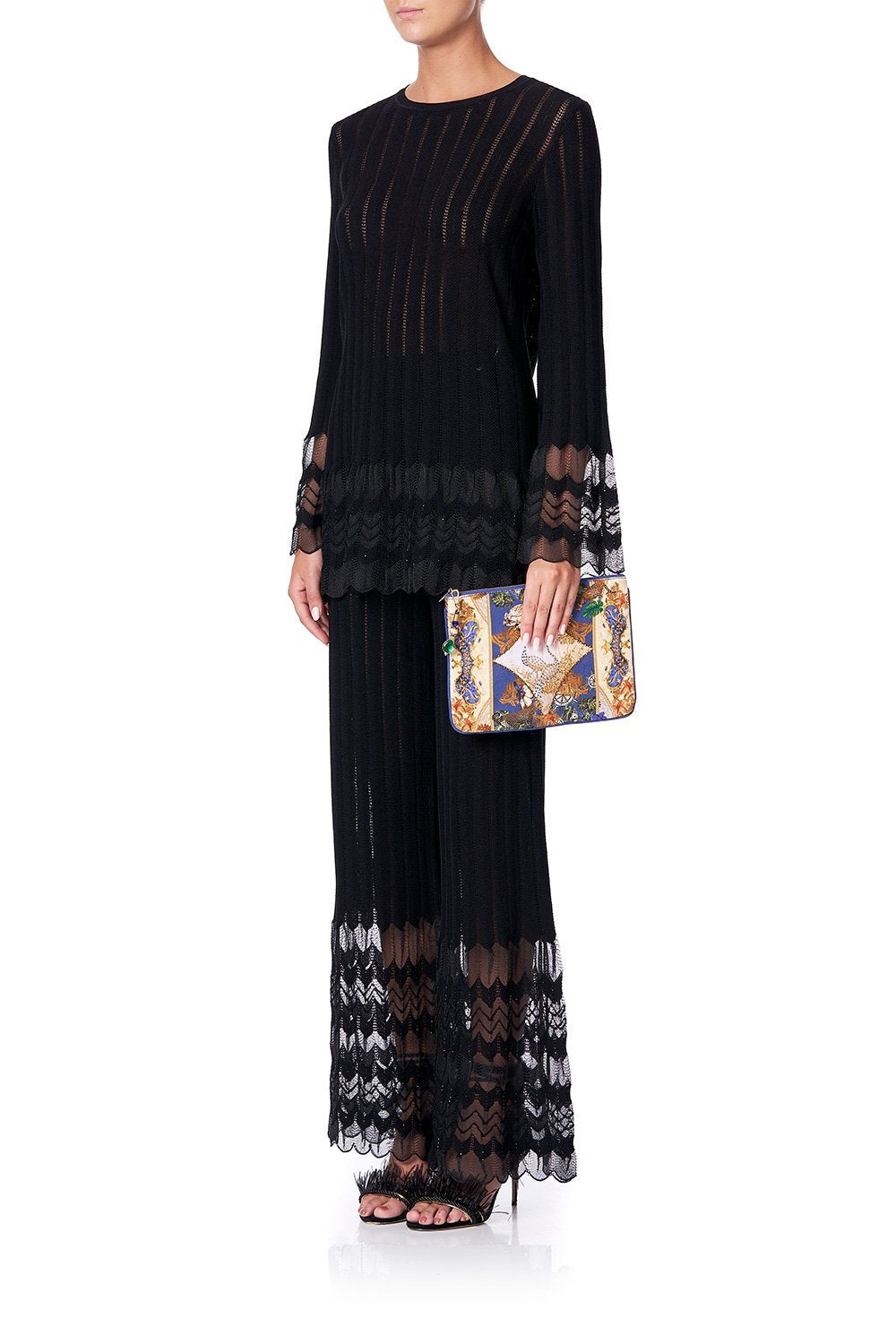 SMALL CANVAS CLUTCH MUSE NOVELS