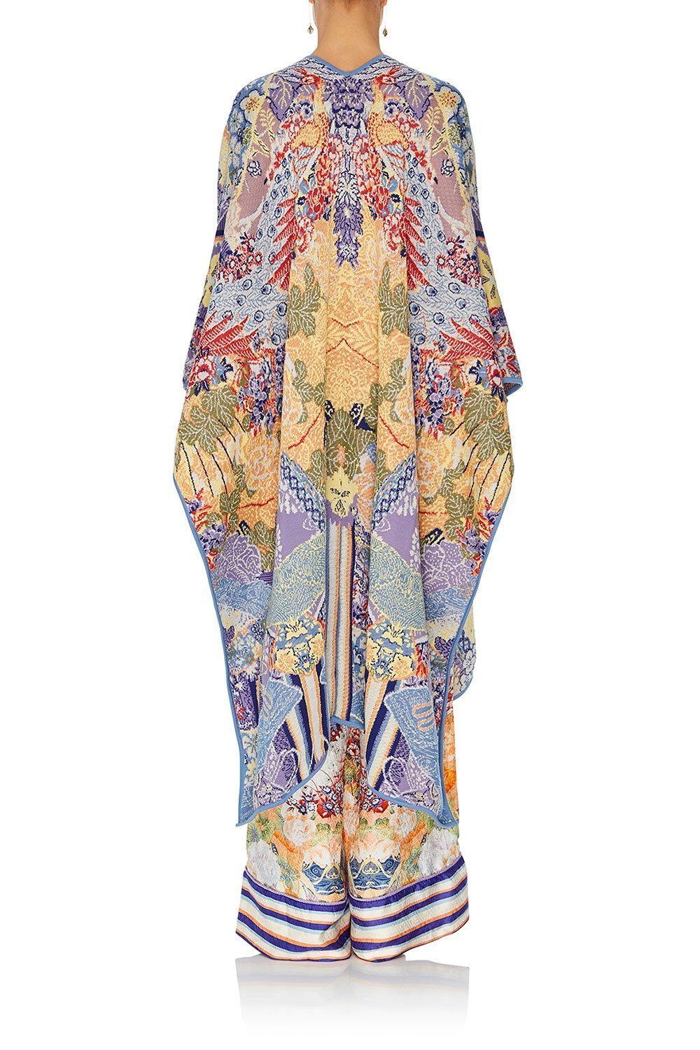 THROW OVER PONCHO GIRL IN THE KIMONO