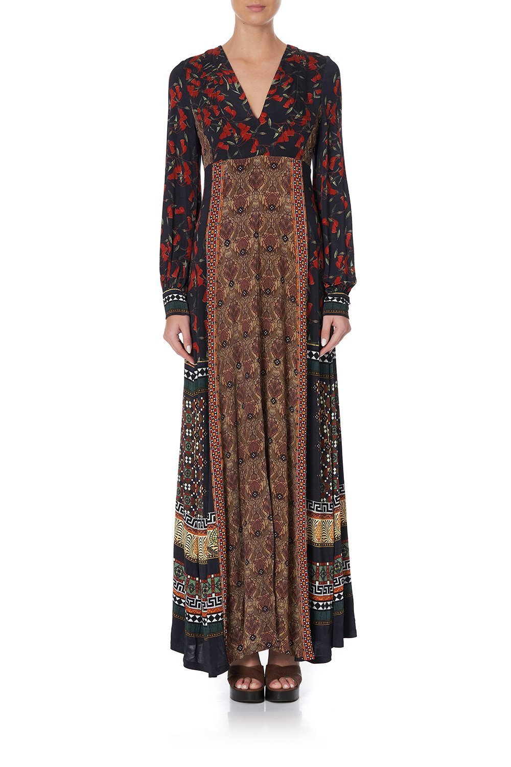 V NECK JERSEY DRESS WITH TUCK DETAIL PAVED IN PAISLEY