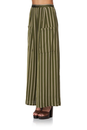 WIDE LEG TROUSER WITH FRONT POCKETS AMONG THE GUMTREES