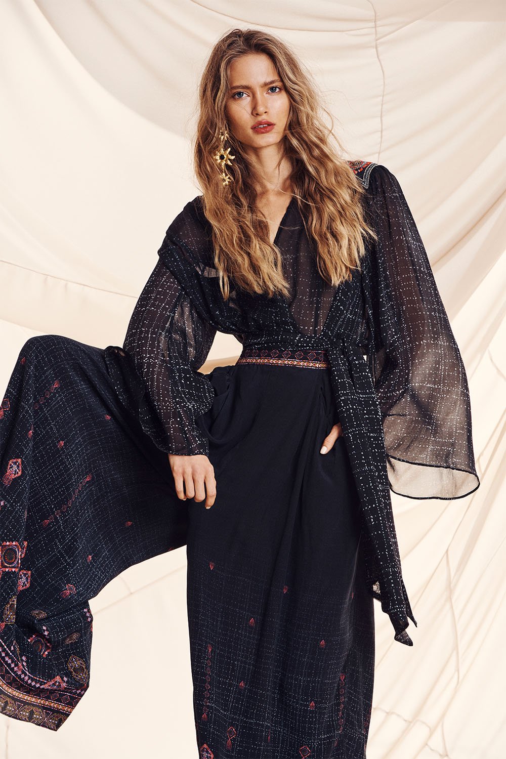 WRAP BLOUSE WITH YOKE MINA MINA