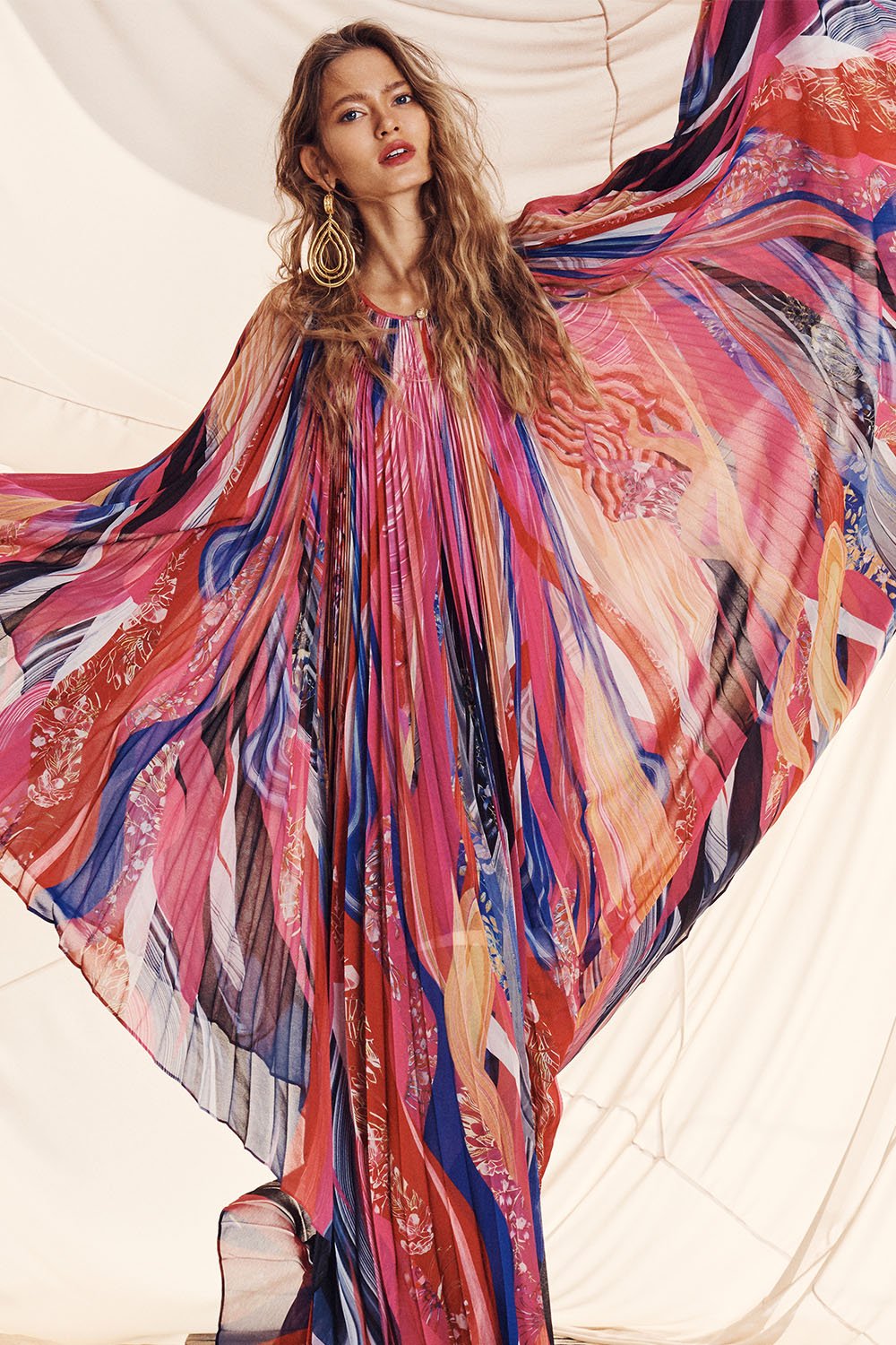 SUNRAY PLEATED KAFTAN FOLK RIVER