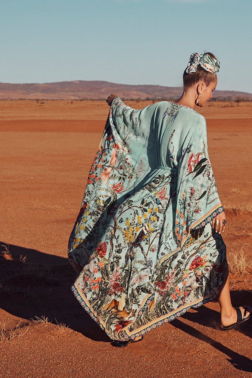 SPLIT HEM LACE UP KAFTAN MILLAS BACKYARD