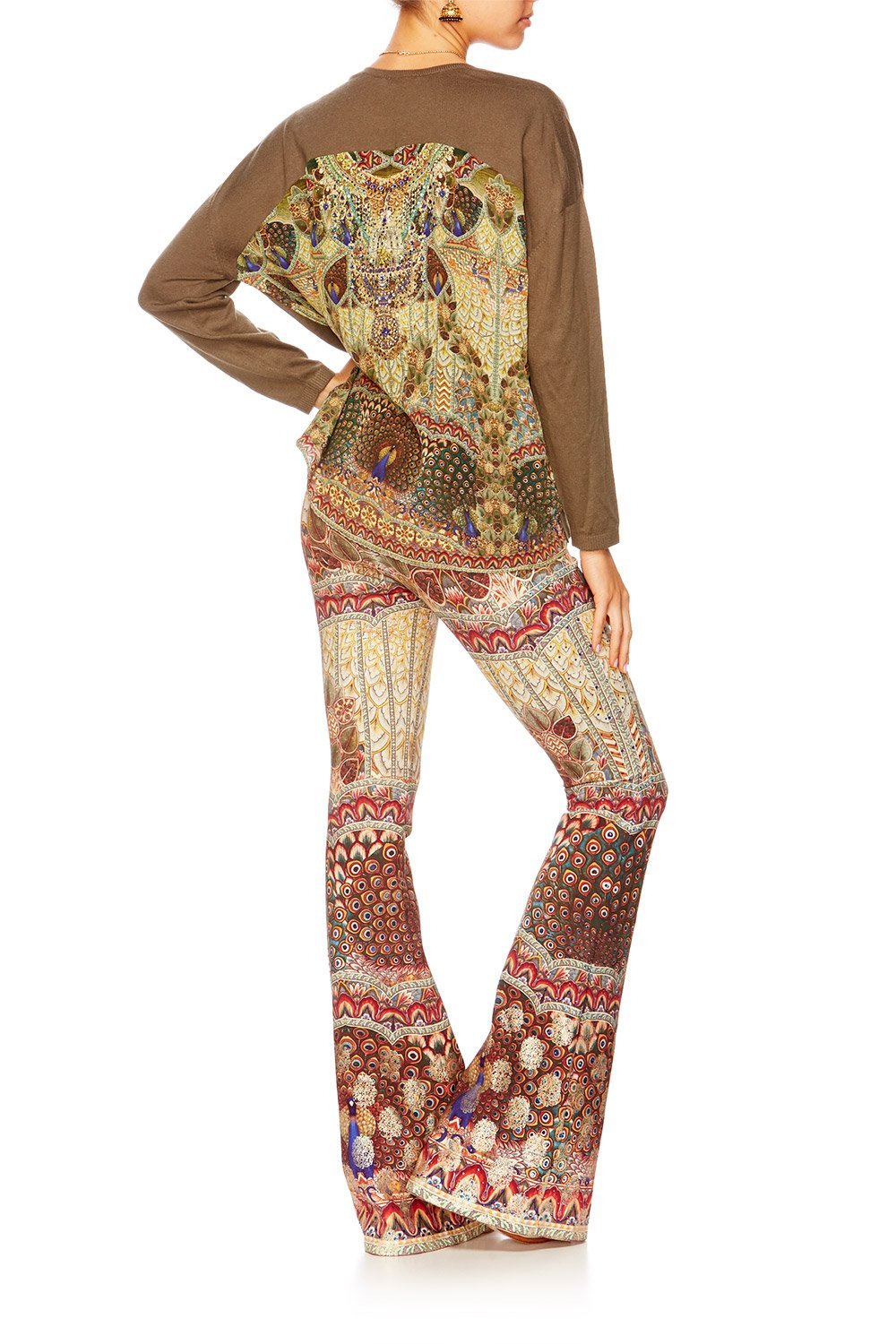 ECHOES OF ENCHANTMENT JUMPER W CONTRAST BACK