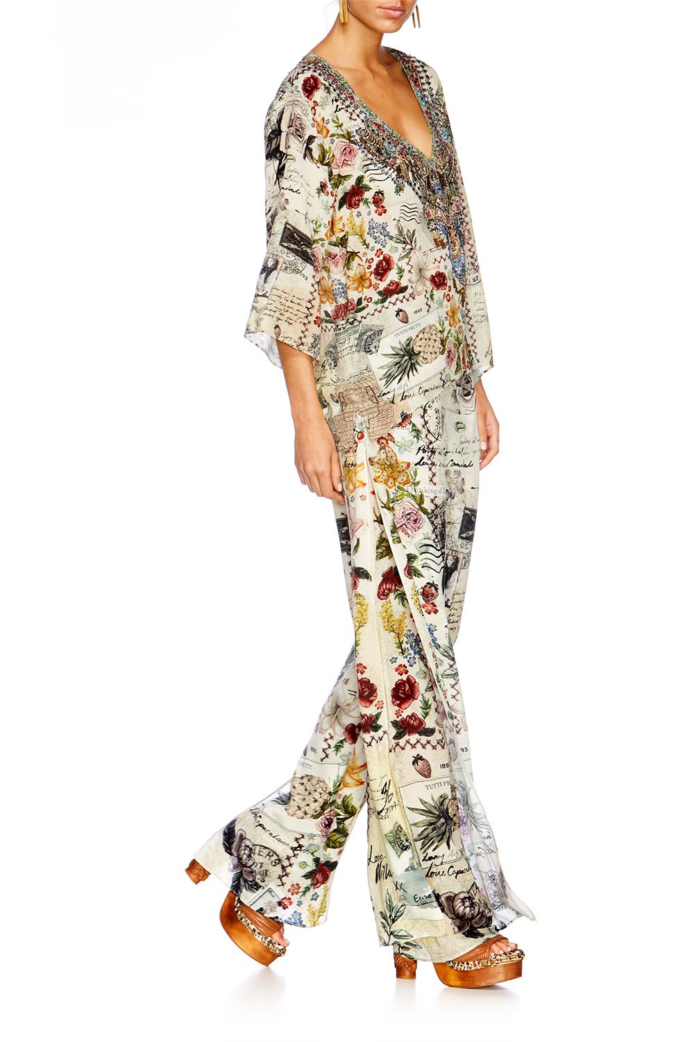 MEMORY LANE V NECK OVERSIZED BLOUSE