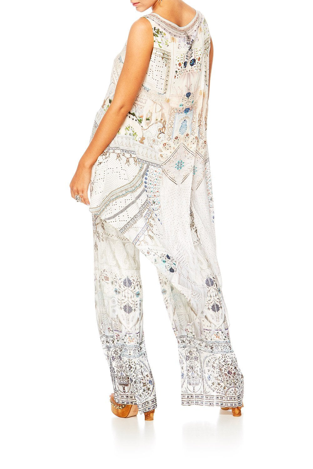 BREAKFAST WITH SILVIA V-NECK CROSS BACK TOP