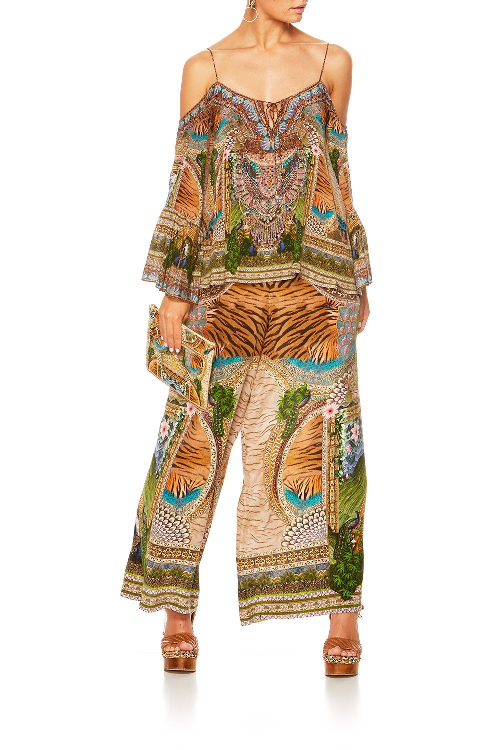 A WOMANS WISDOM DROP SHOULDER TOP