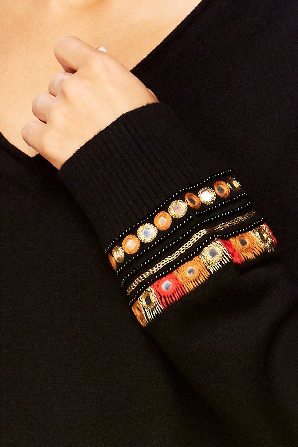 CHAMBER OF REFLECTIONS V-NECK LOOSE FIT JUMPER